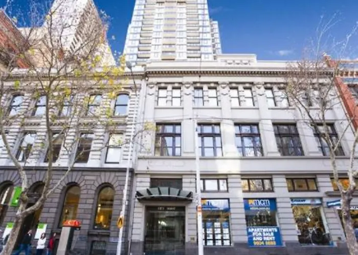Hotel with Tennis: Melbourne Short Stay Apartments - Melbourne Cbd