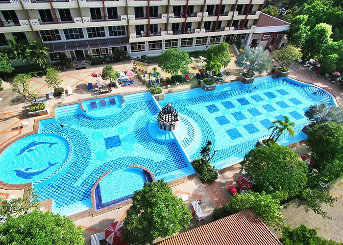 Lek Villa