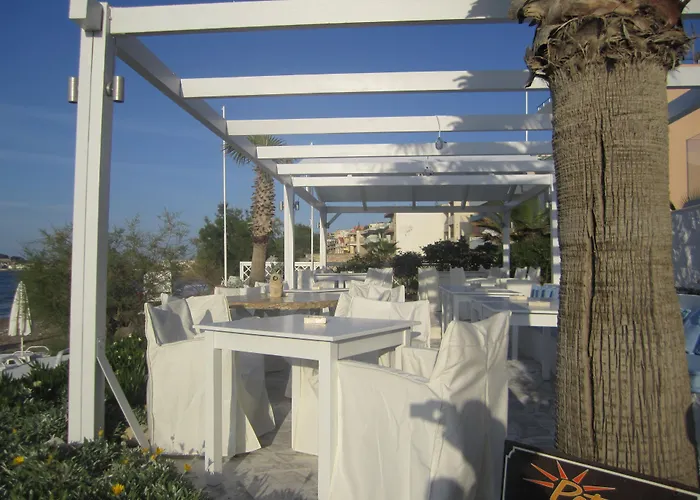Golf hotel: Petradi Beach Lounge Hotel