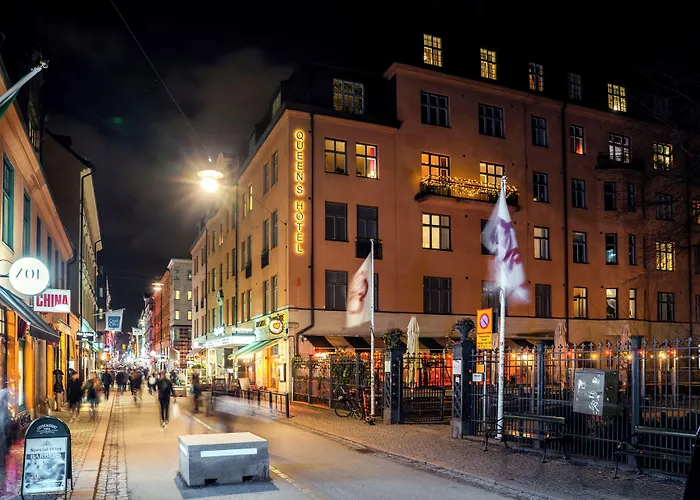 Hôtel pour familles: Queen'S Hotel By First Hotels