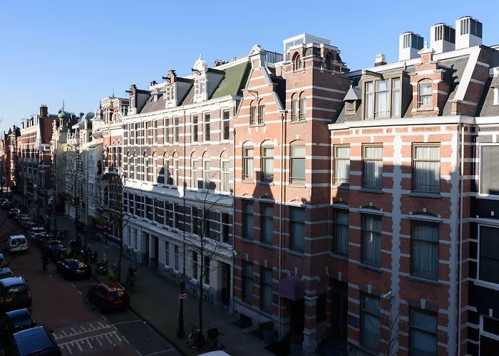 Hotel: Owl Hotel