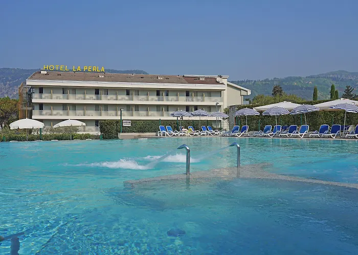 Hotel La Perla - Bike Hotel