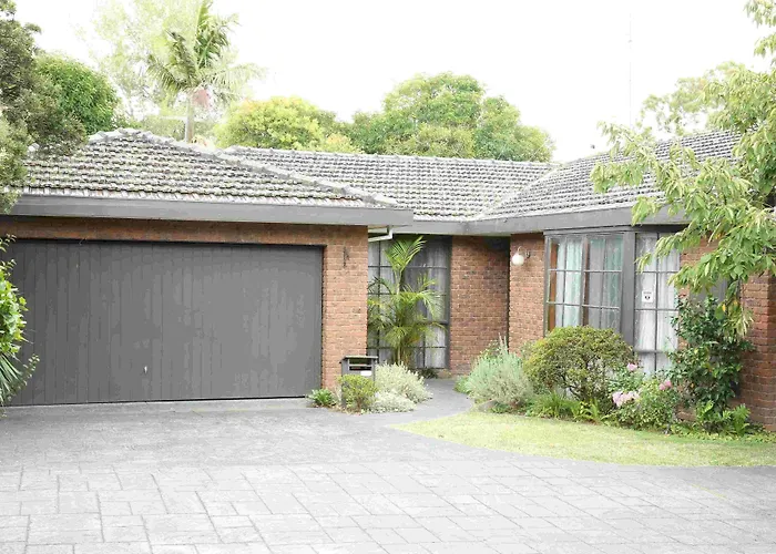 Villa: Hawthorn Holiday House