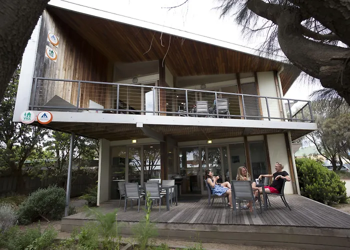 Yha Apollo Bay Eco