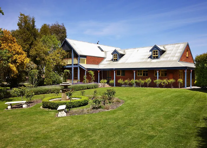 Lawson Lodge