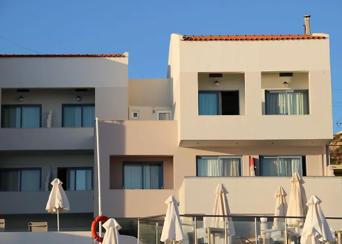 Hotel met uitzicht: Filoxenia Beach Hotel