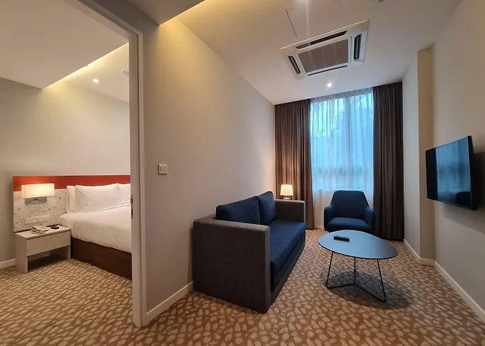 Holiday Inn Express & Suites Johor Bahru By Ihg