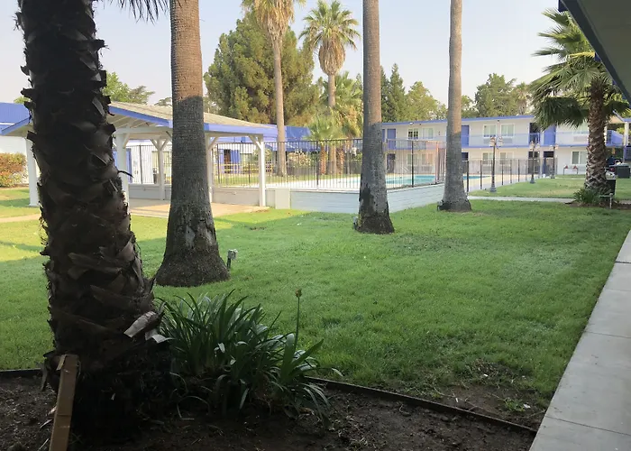 Kid friendly hotel Surestay Plus By Best Western Sacramento Cal Expo