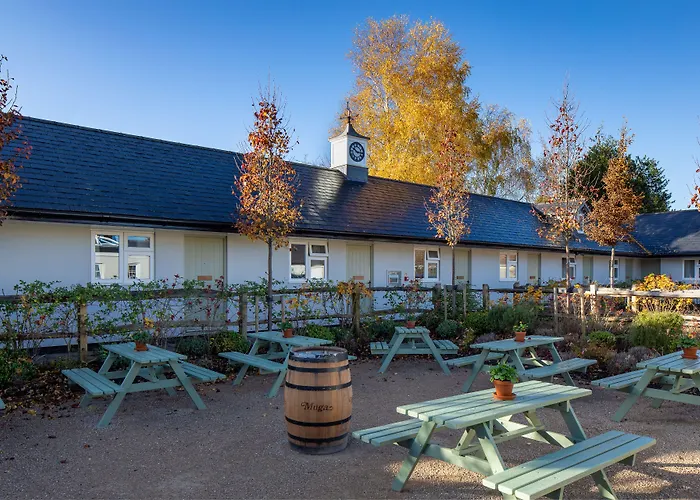 Golf hotel: The Inn West End