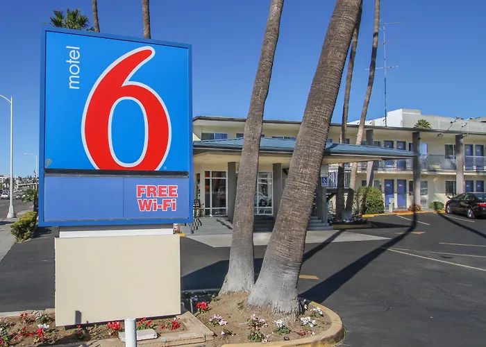 Motel 6 , Ca Airport Harbor