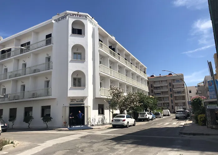  Riviera