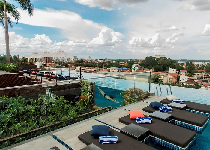 Aquarius And Urban Resort