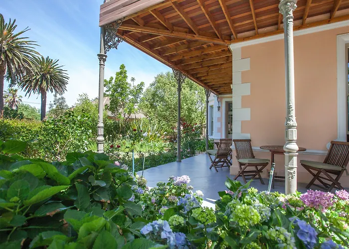 Medindi Manor