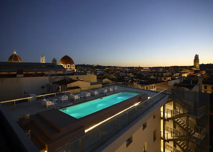 Hotel Glance In Florence