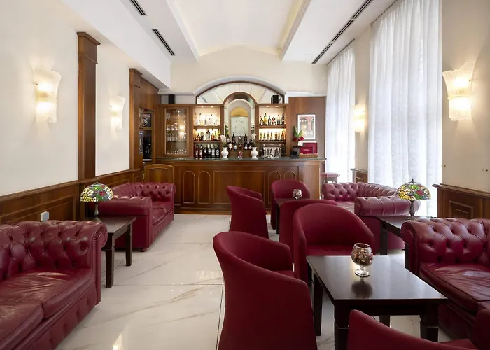 Hotel familiar: Lancaster Hotel
