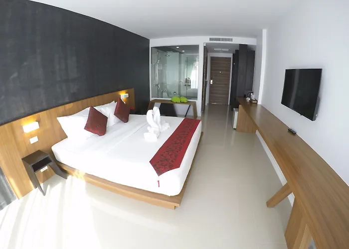 Phoenix Grand Patong