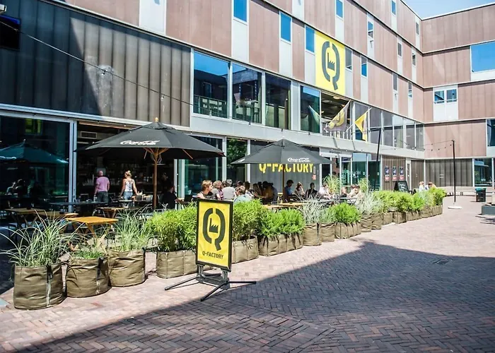 Family Hotel: Q-Factory Hotel