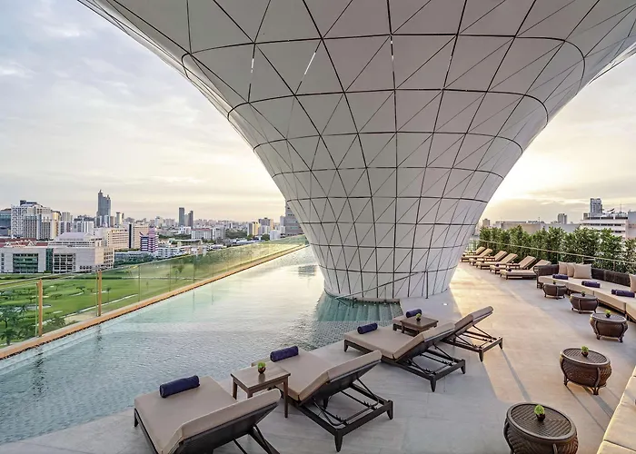 Centraal gelegen hotel: Waldorf Astoria Bangkok