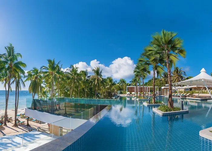 Henann Crystal Sands