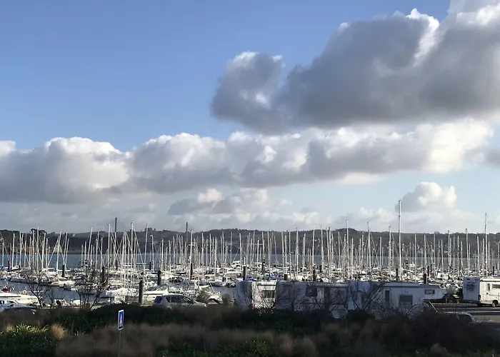 Hôtel de plage: Couett'Hôtel Brest