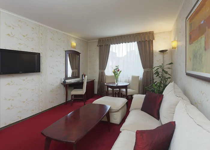 Capitol Hotel