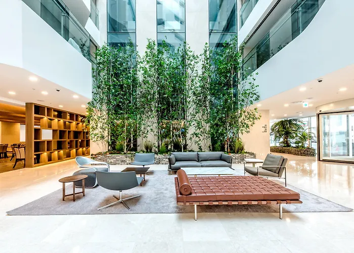 Hotel Sirius