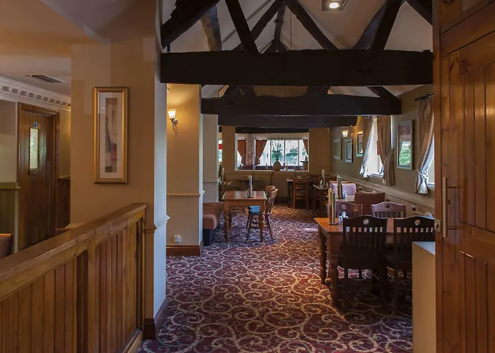 3 star hotel: Meadow Farm Redditch By Marstons Inns