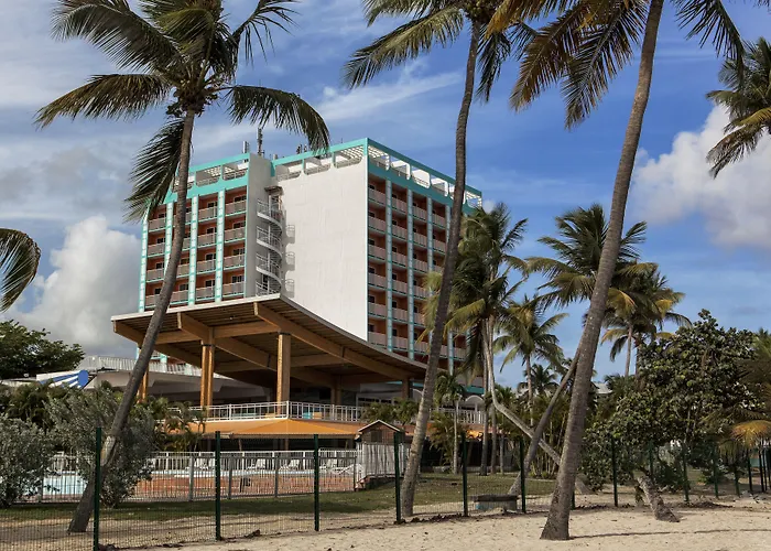 Hotel Arawak Beach Resort