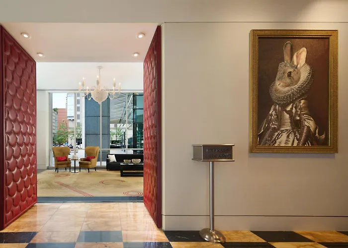 Royal Sonesta Chicago River North