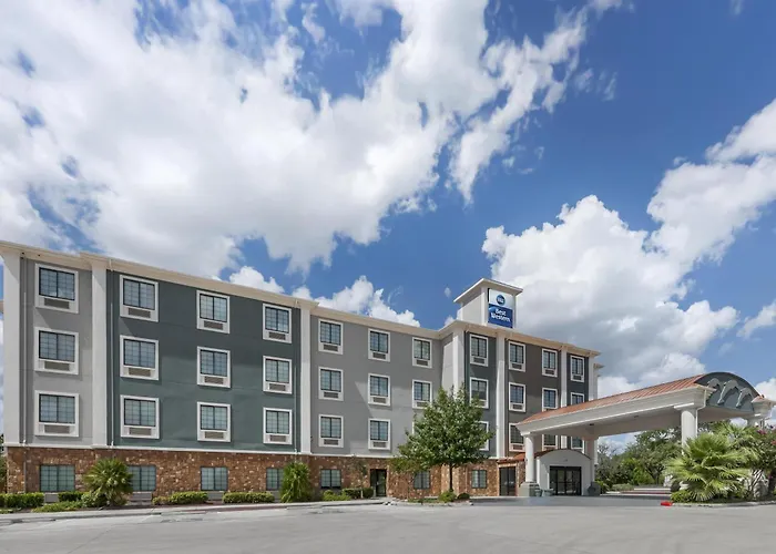 Best Western Sea World - Lackland Afb Nw Hotel & Suites