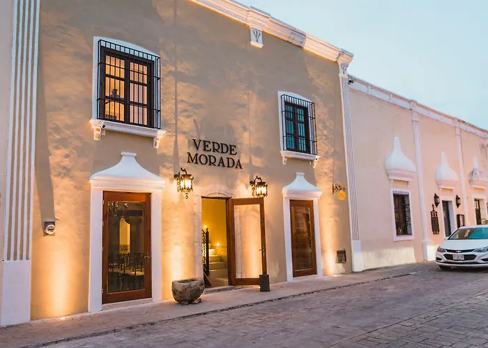 Resort: Verde Morada