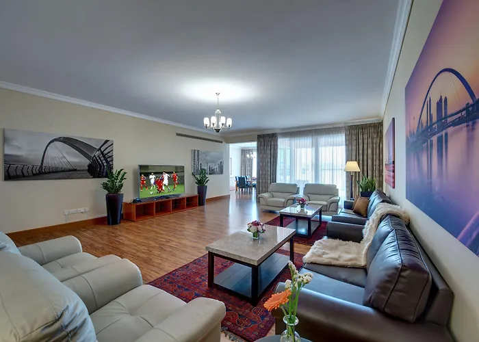 J5 s Holiday Homes Barsha Gardens