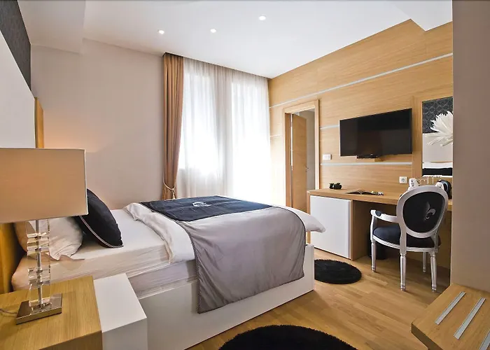 Hotel familiar: Vip Rooms