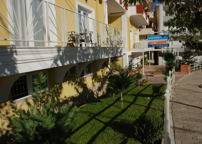 Hotel vicino al College: Sunrise Luxury Apartments