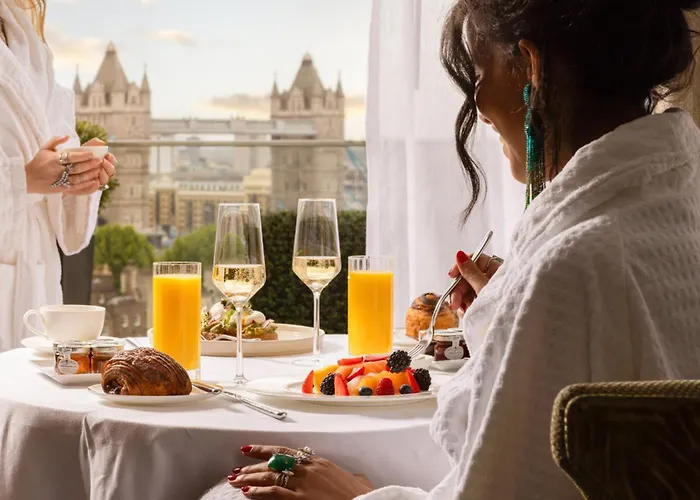 Four Seasons At Tower Bridge