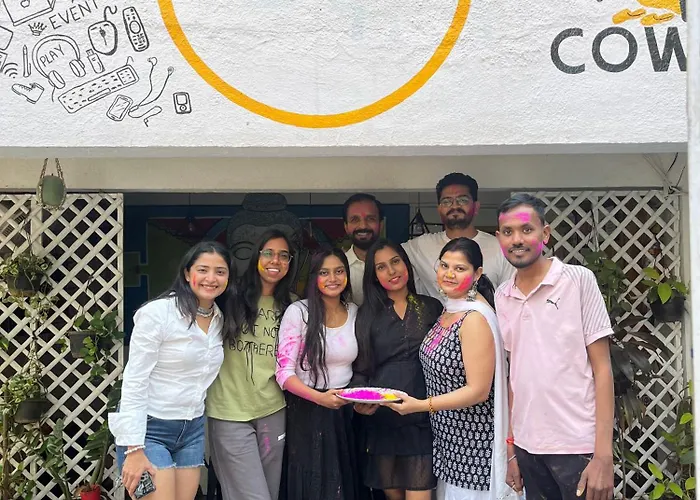 Hoshtel99 - Prime - Stay, Cowork & Connect