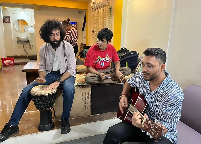 Hoshtel99 - Prime - Stay, Cowork & Connect