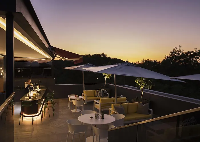 Home Suite Hotels Rosebank