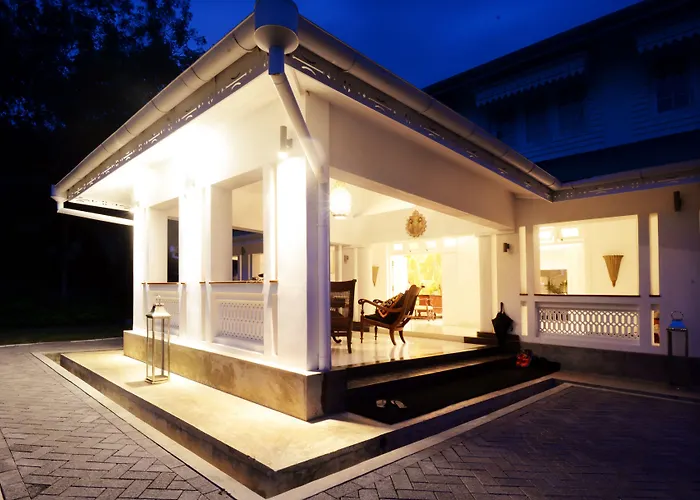 Flame Tree Estate &