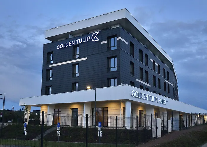 Golden Tulip Bezannes