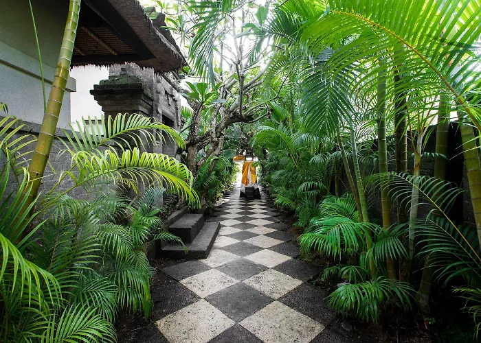 Villa Pantai Karang