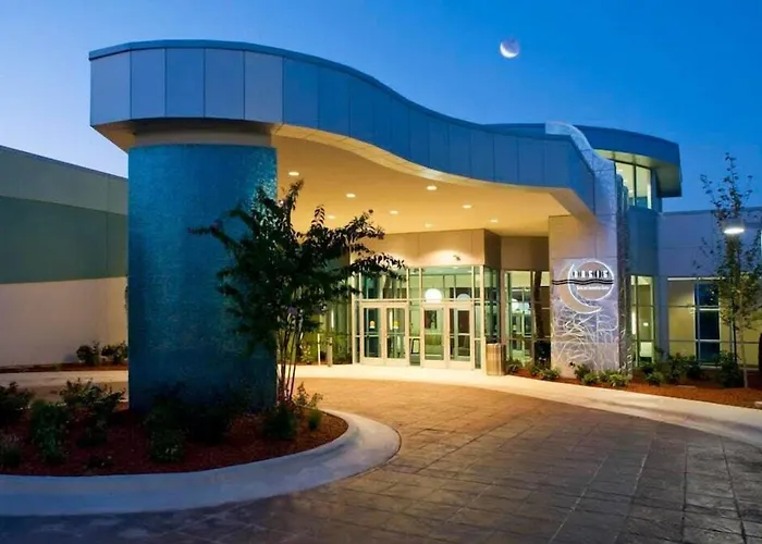 Oasis Hotel And Conv Center, An Ascend Collection Hotel