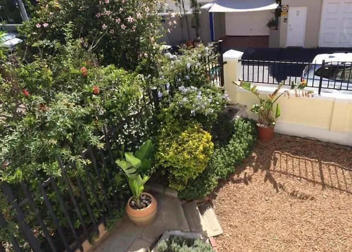 Cheviot Place Guest House