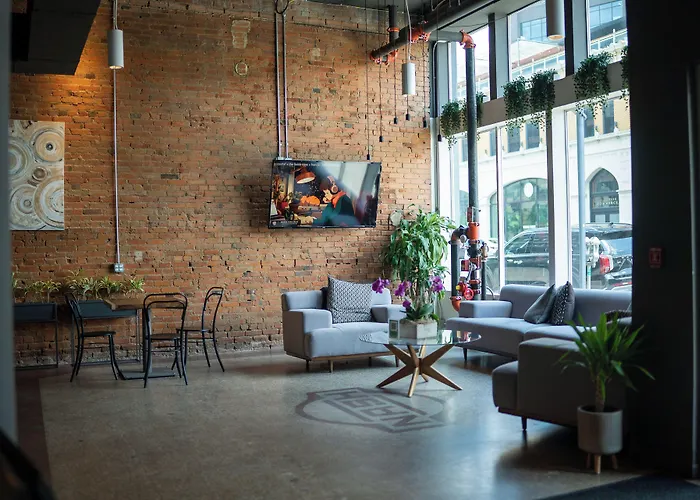 Sova Micro-Room & Social