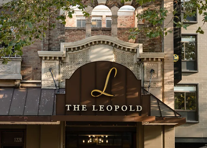 Hotel Leo
