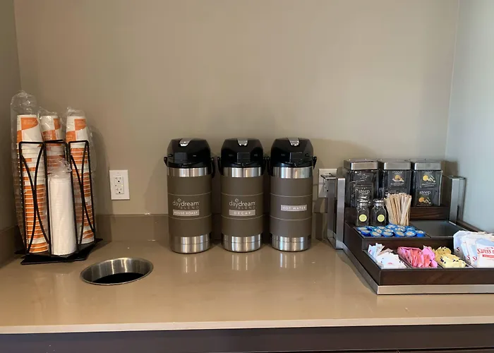 Mainstay Suites North - Central York