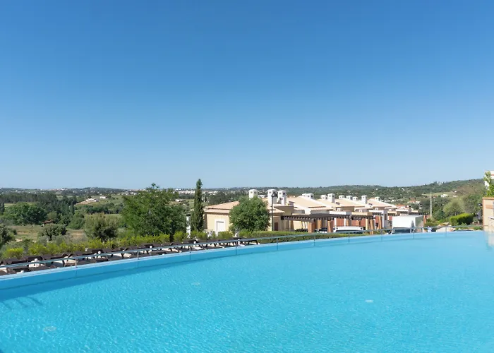 Vale Da Ribeira Residences