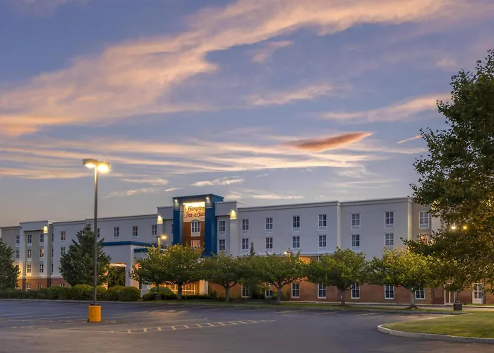 Family Friendly Hotels Hampton Inn & Suites By Hilton Plymouth