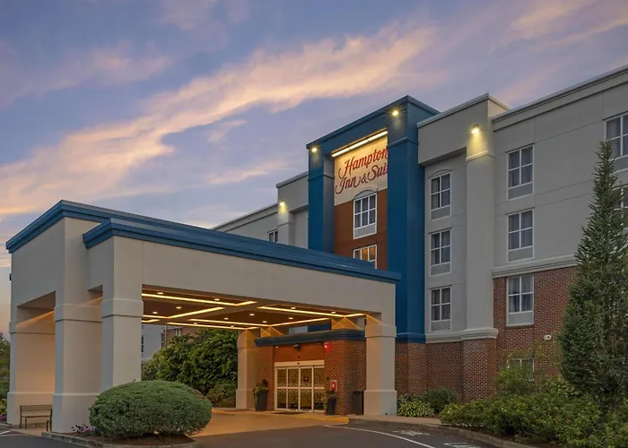 Family Friendly Hotels Hampton Inn & Suites By Hilton Plymouth