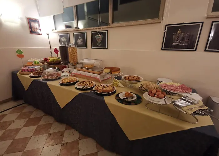 Deco Hotel